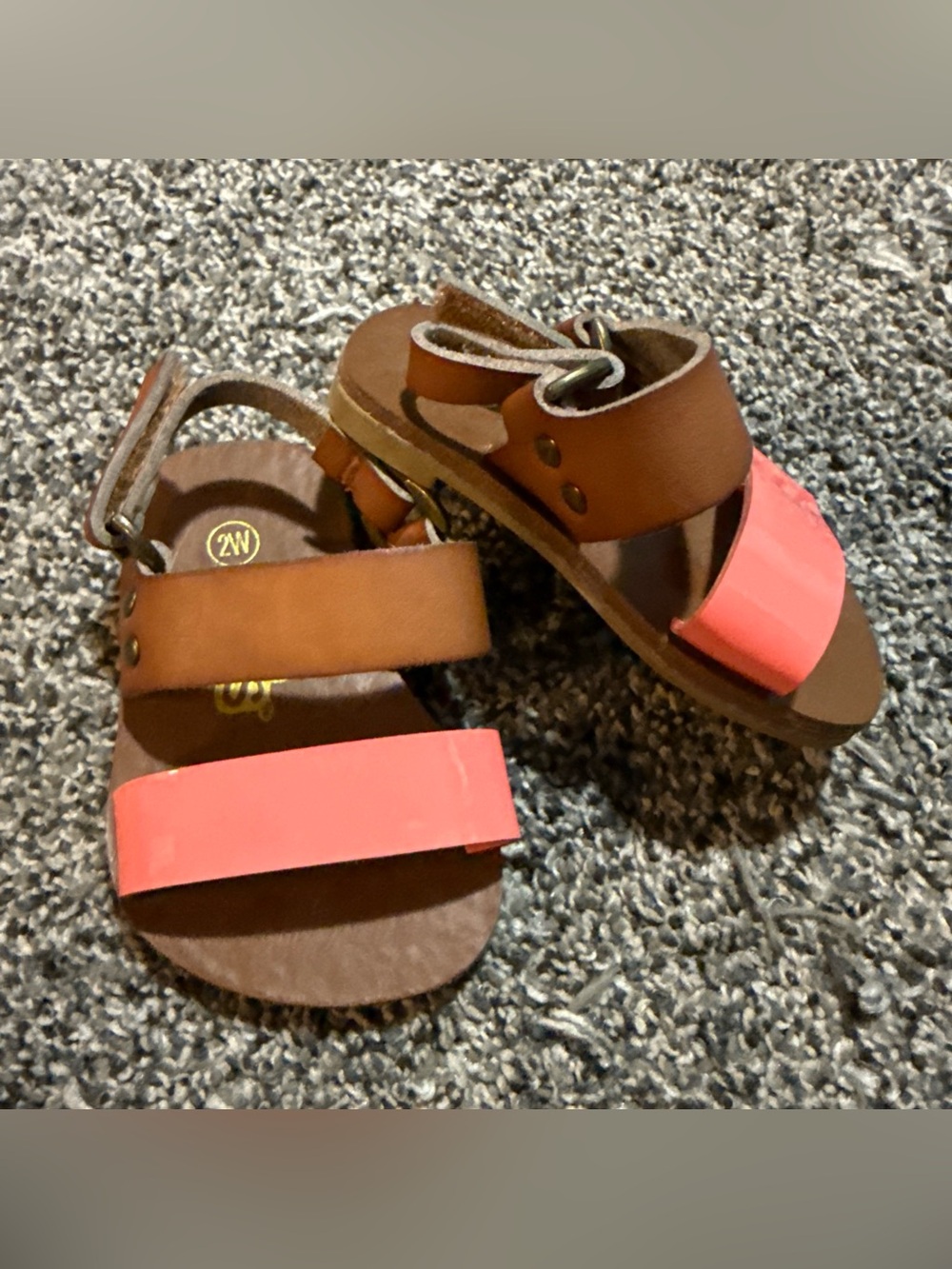 Teeny Toes Baby Infant Sandals Shoes Size 2W Brown w/ Pink